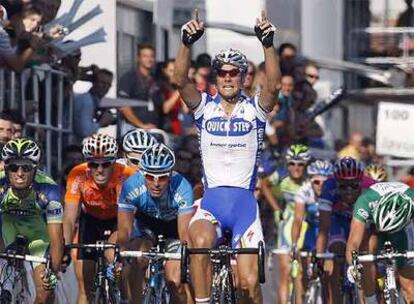 Boonen celebra su triunfo en la tercera etapa de la Vuelta a España