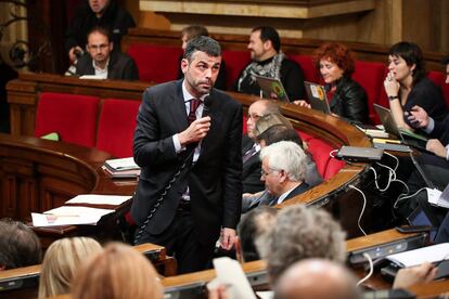 SANTI VILA (CDC). Cultura. Durant la darrera legislatura ha ocupat la cartera de Territori i abans va ser alcalde de Figueres (2007-2012). Historiador de formaci, va ser professor en una escola i a la Universitat de Girona.