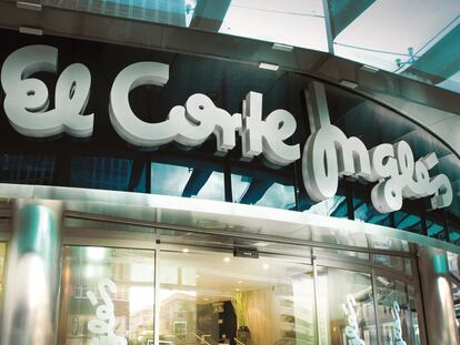 The department store giant El Corte Inglés has filed an ERTE for 25,900 of its employees.