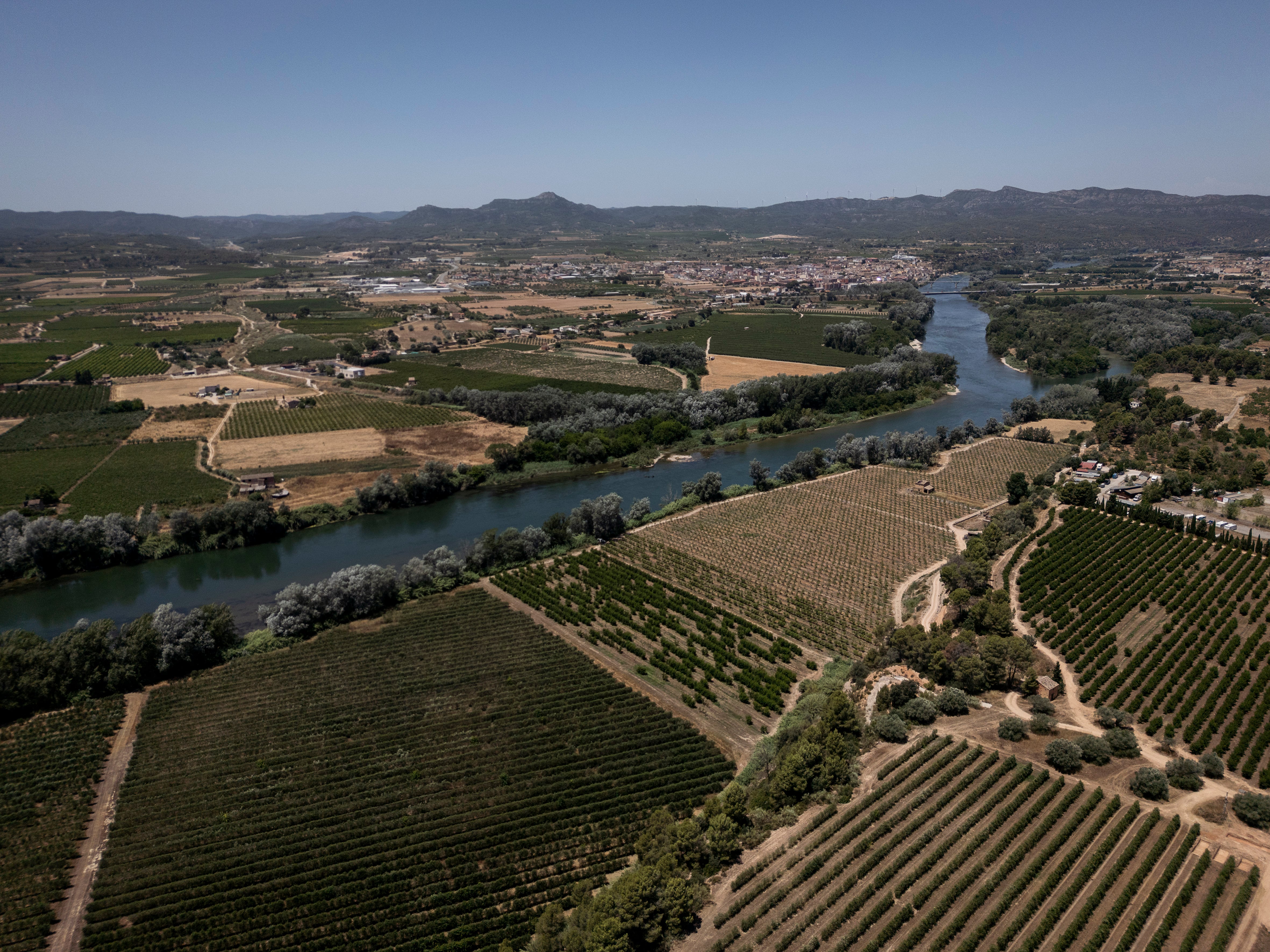 Vista alzada de Mora la Nova (Tarragona), donde se está proyectando la gigafactoría de inteligencia artificial (IA) promovida por la Unión Europea.


