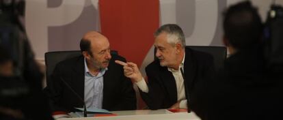Rubalcaba y Griñán, en el Consejo Territorial del PSOE del día 15.