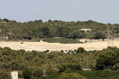 Terreno de la Sierra Escalona donde se ubicará el campo de golf del PAU 21.