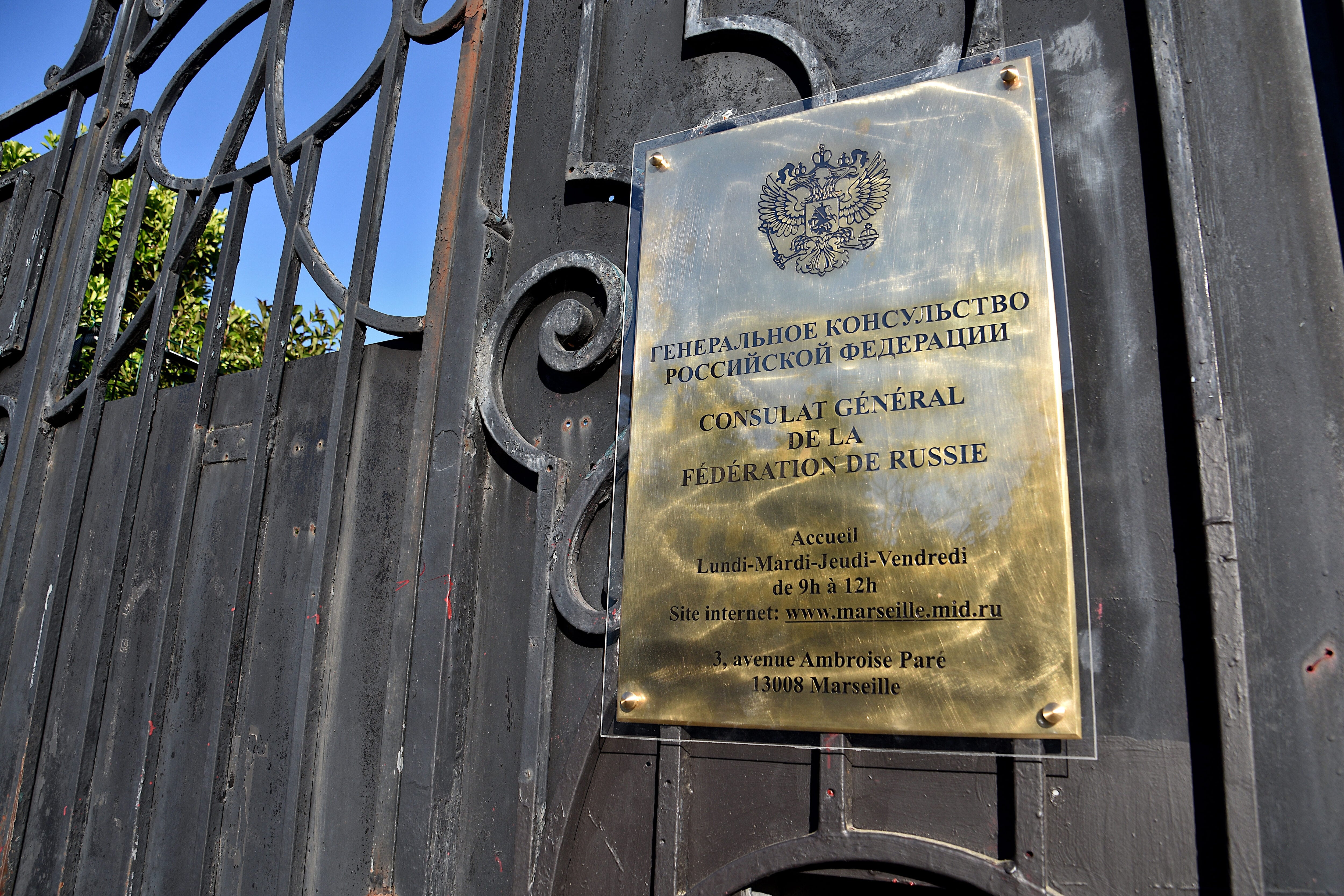 Dos cócteles molotov explotan en el consulado de Rusia en Marsella