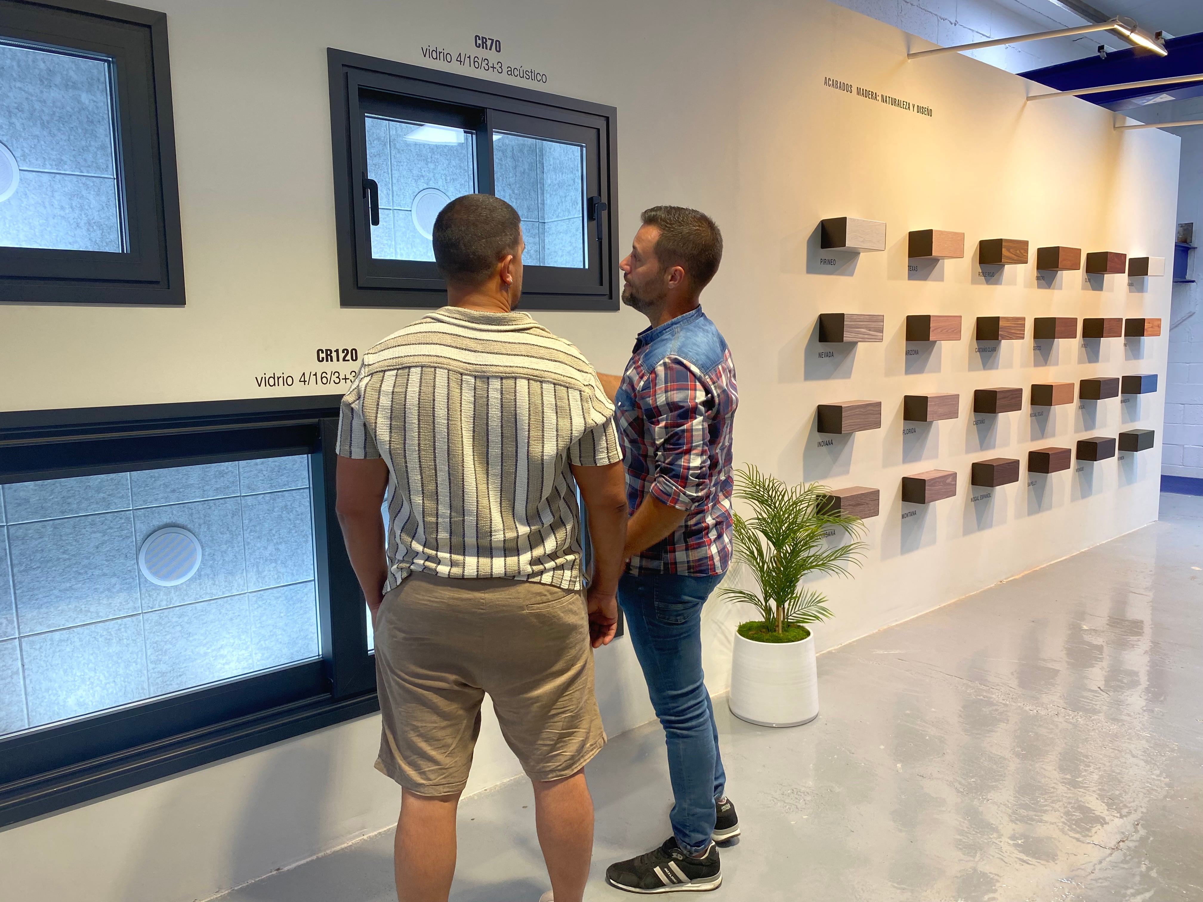 Exposición abierta al público de Galisur en la que es posible conocer de primera mano sus propuestas.