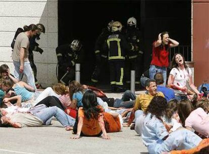 Algunas de las 'víctimas' del falso siniestro en Pozuelo de Alarcón (Madrid).