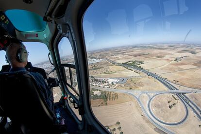 Hace ya más de cuatro años que la DGT instaló el primer Pegasus, formado por un radar, dos cámaras y un software específico, capaz de controlar la velocidad de los vehículos y detectar infracciones desde el aire.