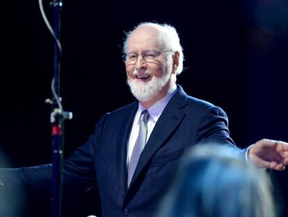 El compositor John Williams.