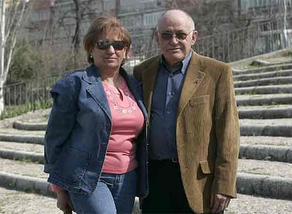 Felisa Borraz y Manuel González Murillo, a la salida del juicio del 11-M.