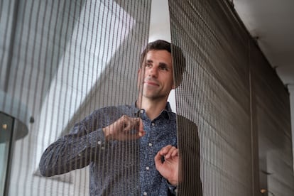 Cesar de la Fuente at the University of Pennsylvania's machine biology group, which he directs.