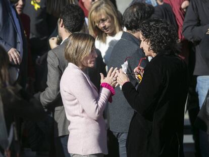 Carme Forcadell i Marta Rovira, durant la sessió oficial de fotos per a la campanya.