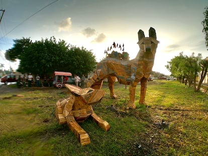 Esculturas del artista Alfredo Libre Gutiérrez.