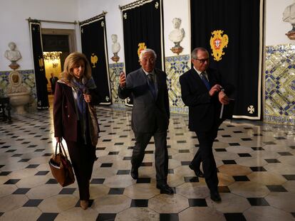 Prime Minister of Portugal, Antonio Costa (center) after meeting with the President of the Republic Marcelo Rebelo de Sousa on November 9.
