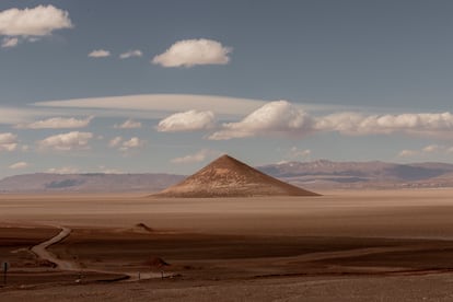 The Cono de Arita, a geological formation in the center of the Arizaro salt flat in the Province of Salta (Argentina).