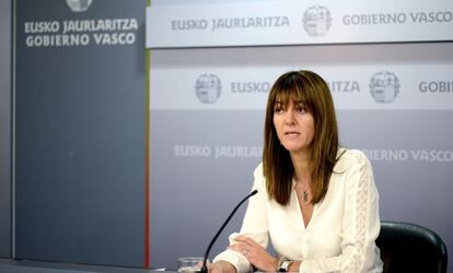 Mendia, en la rueda de prensa tras la reunión del Consejo de Gobierno.