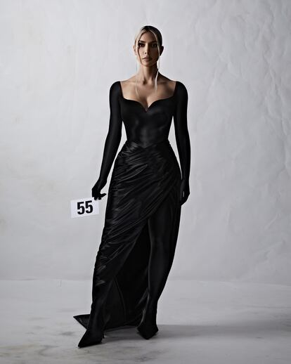 BALENCIAGA 51 COUTURE LOOK 55_KIM KARDASHIAN