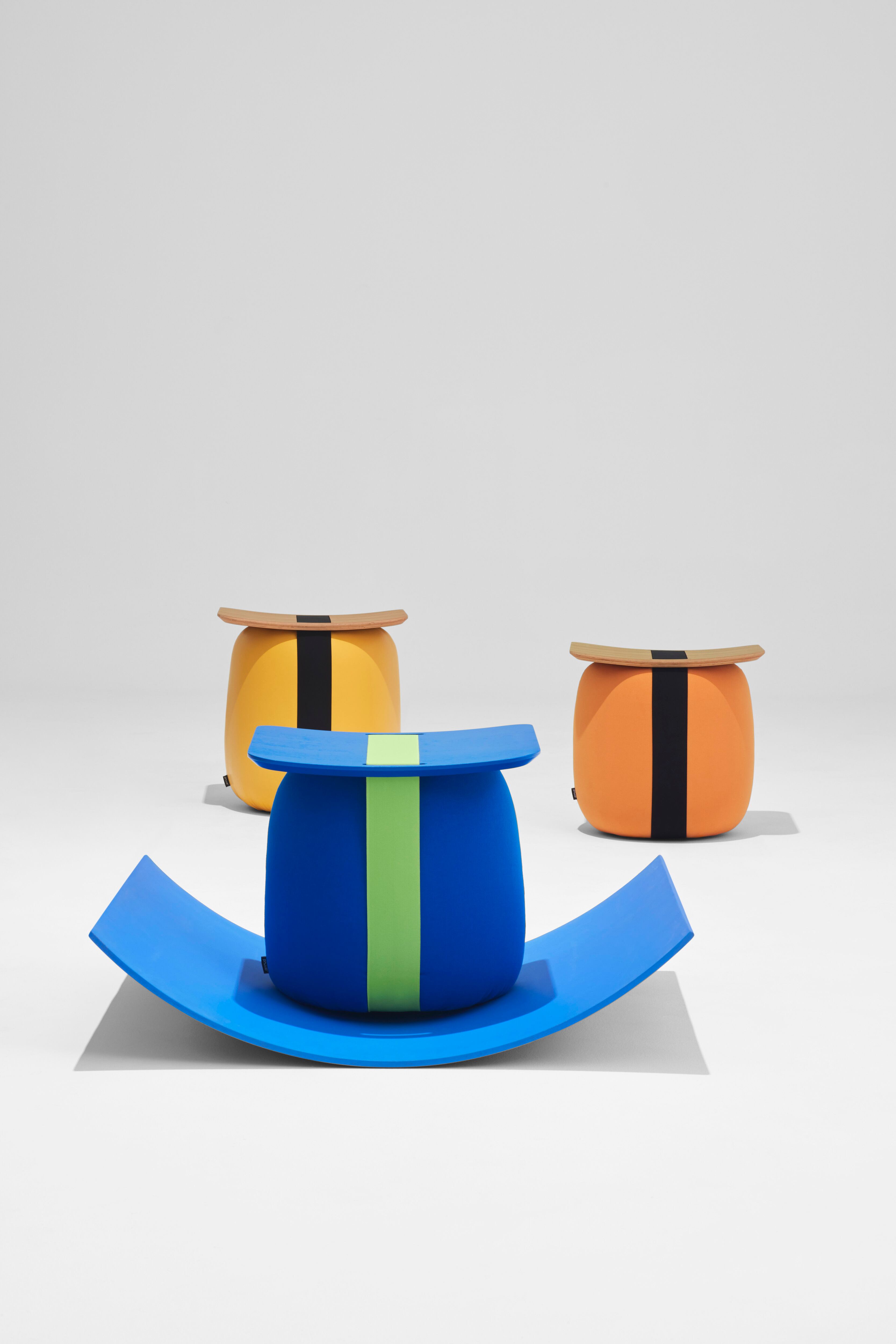 Taburetes Nigiri, diseño del estudio Dibloo para la firma .annud.