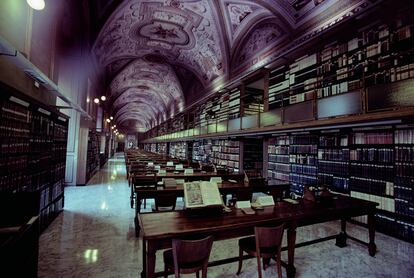 La Biblioteca del Vaticano inició un proceso de digitalización de 80.000 textos en 2014.