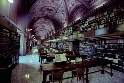 La Biblioteca del Vaticano inició un proceso de digitalización de 80.000 textos en 2014.