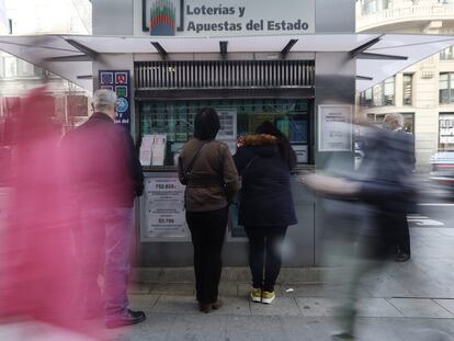 Una administración de lotería, en la Gran Vía de Madrid.