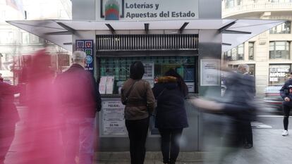 Una administración de lotería, en la Gran Vía de Madrid.