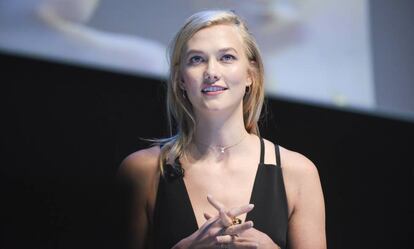 La modelo Karlie Kloss, en su charla en el Cannes Lions Festival 2017 el pasado lunes.