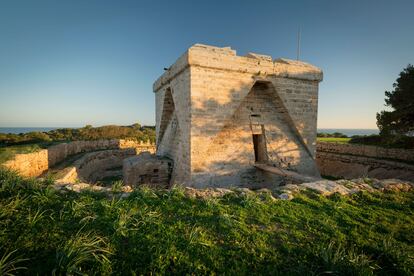 El Castell de Sa Punta de nAmer, en Sant Lloren? des Cardassar (Mallorca).