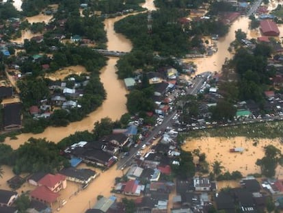 Vista de Pengkalan Chepa, próximo a Kota Bharu (norte da Malásia).