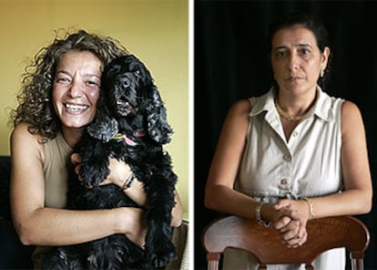 Silvia Espinosa, a la izquierda, con su perra, <i>Vera</i>. A la derecha, Rosa María Ventas, en su domicilio.