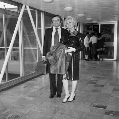 Jack Ryan fue el sexto esposo de la Zsa Zsa Gabor. La pareja contrajo matrimonio el 22 de enero de 1975, en Las Vegas.