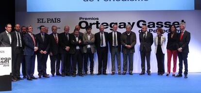 Foto de familia tras la entrega de los Premios Ortega y Gasset en Caixa Forum Madrid