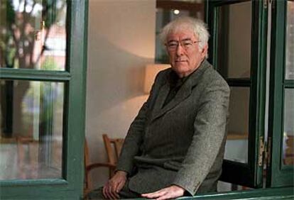 Seamus Heaney, ayer en la Residencia de Estudiantes.