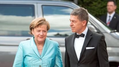 Angela Merkel y su marido, Joachim Sauer, en el Festival de Bayreuth en2015.
