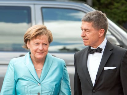 Angela Merkel y su marido, Joachim Sauer, en el Festival de Bayreuth en2015.
