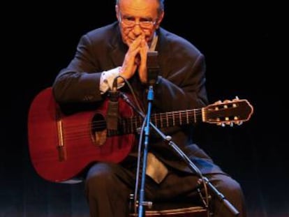 João Gilberto, em um concerto em 2008, em São Paulo.