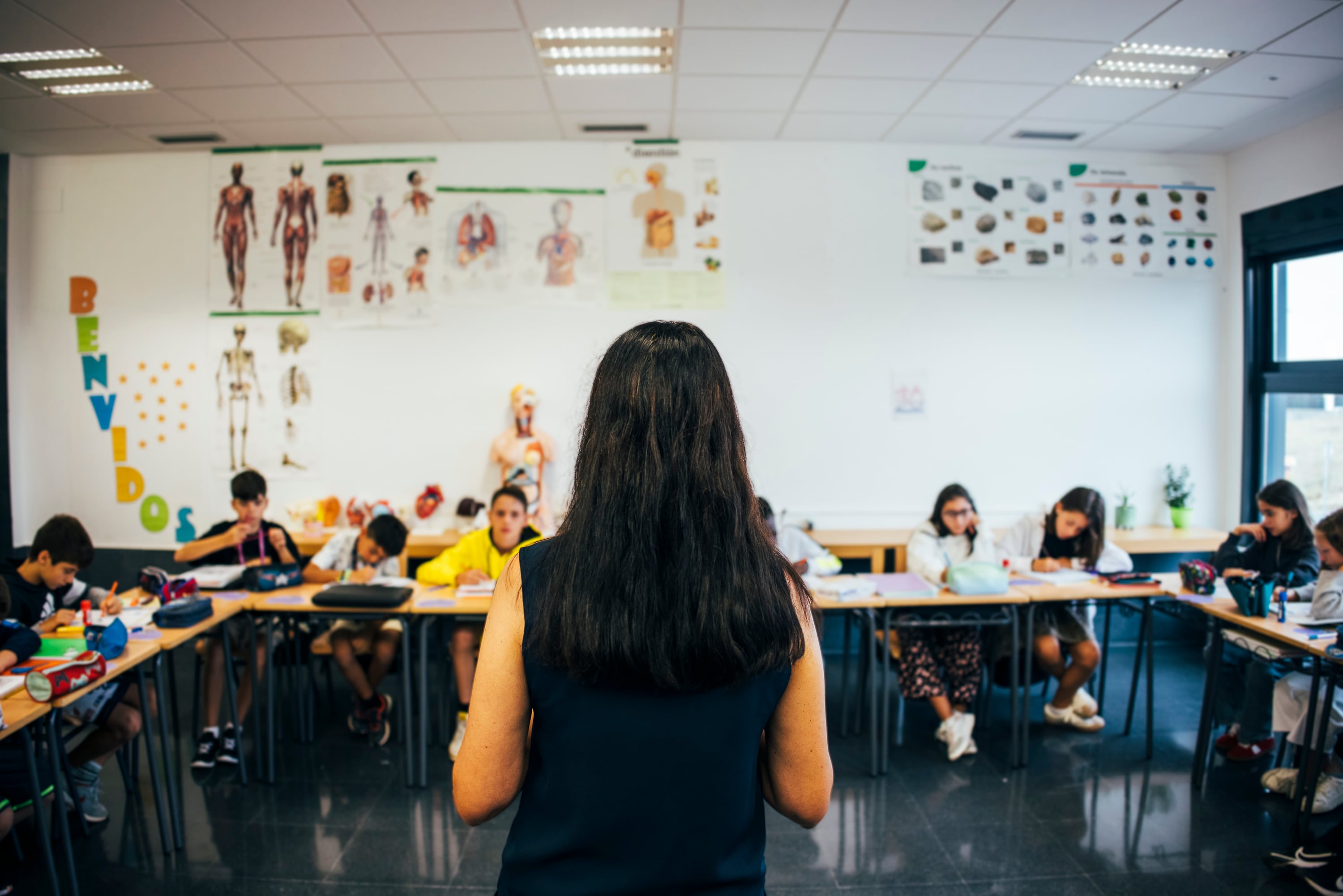 Empieza la negociación para la gran reforma del profesorado: bajada de ratios, equiparación de cuerpos docentes y examen para entrar en magisterio