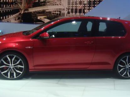 El nuevo Volkswagen Golf presentado hoy en la apertura del Salón del Automóvil de París.