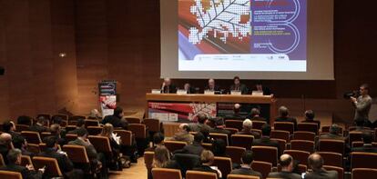 Reunión en el palacio Euskalduna, en Bilbao de responsables de la explotación de líneas de alta velocidad.