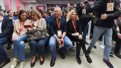  Reyes Maroto, Teresa Ribera, Ander Gil y Meritxell Batet, durante la reunión del Comité Federal este sábado en Madrid. 