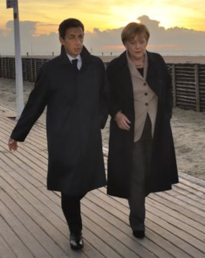 Nicolas Sarkozy y Angela Merkel.