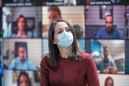 Inés Arrimadas, durante un encuentro con afiliados del partido, el 17 de octubre de 2020. 