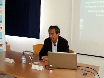 El catedrático detenido, durante un curso en Campo de Gibraltar (Cádiz).