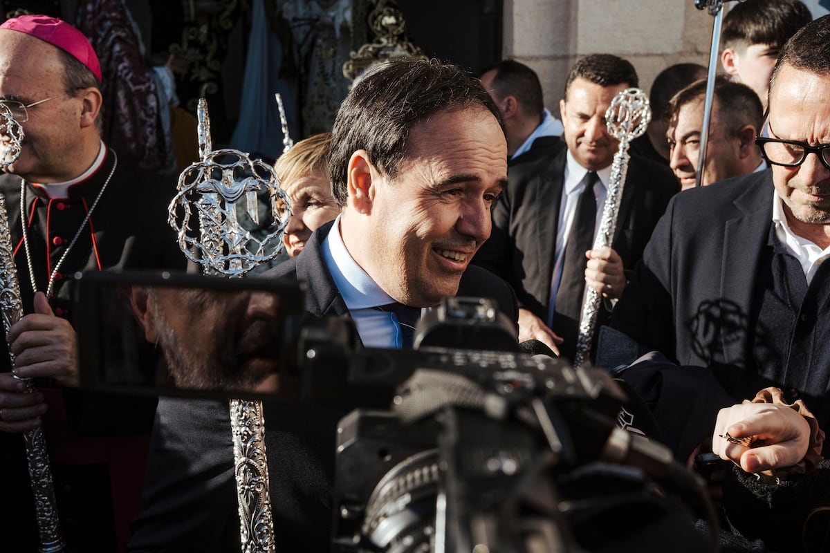 El PSPV pide una investigación en la diputación de Valencia por el contrato de la pareja de Pérez Llorca