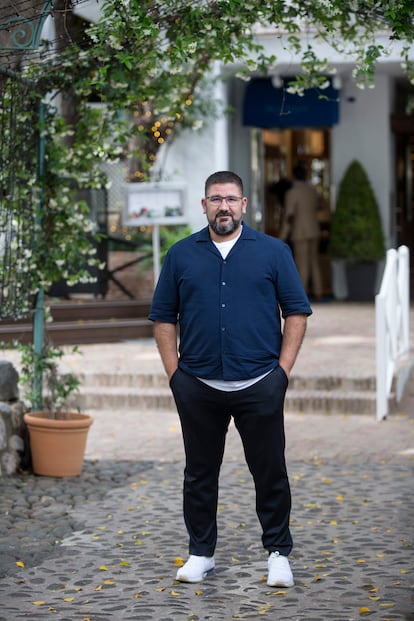 El chef Dani García, en el hotel Puente Romano de Marbella.