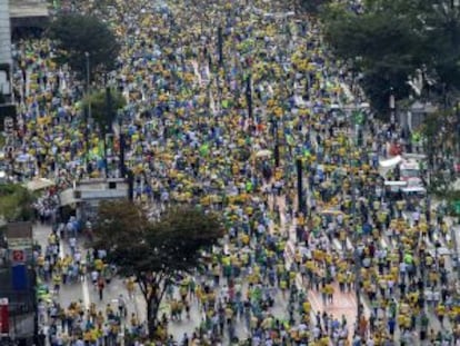 Visão da Paulista neste domingo.