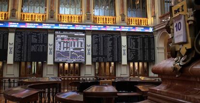 Interior de la Bolsa de Madrid, en una imagen de archivo.