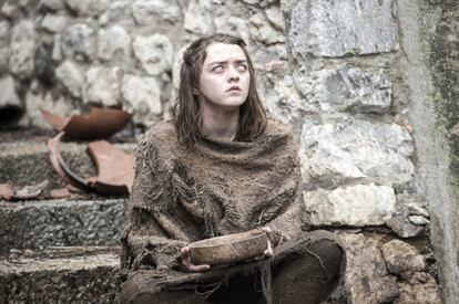 Arya Stark ficou cega na quinta temporada e, ao que parece, nos novos episódios vai continuar no mesmo estado.