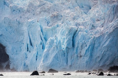 Paisagem antártica vista do navio Arctic Sunrise, do Greenpeace, durante expedição científica realizada em janeiro de 2020