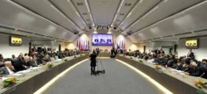 Vista general de la 161 reunión de la Organización de Países Exportadores de Petróleo (OPEP) en Viena, Austria, hoy. EFE/Archivo