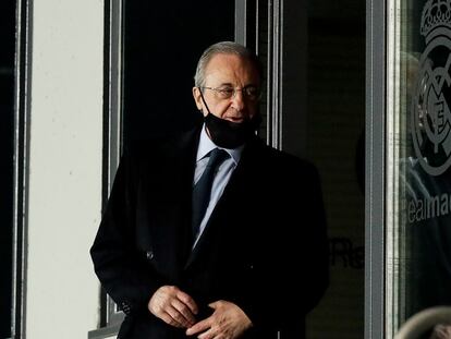 El presidente del Real Madrid, Florentino Pérez, en un momento del encuentro de Champions League entre Real Madrid y Atalanta disputado el pasado 16 de marzo en el Estadio Alfredo Di Stefano en Madrid.