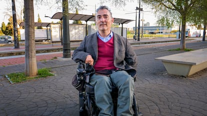Javier Monferrer, que tiene un 84% de discapacidad y que ha hecho una tesis sobre la discapacidad en el cine español en las últimas tres décadas.